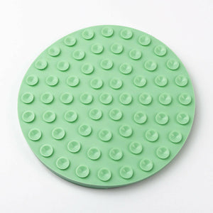 Dog Lick Mat - Pistachio Green: Perfect for Anxiety & Dental Health - Bailey and Coco (UK)